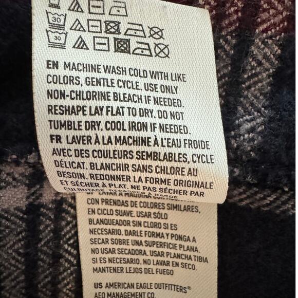 American Eagle Amazingly Soft Button Down Flannel Shirt - Slim Fit Medium - Picture 6 of 7